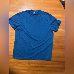Men’s Old Navy Deep Blue V Neck Tee XL